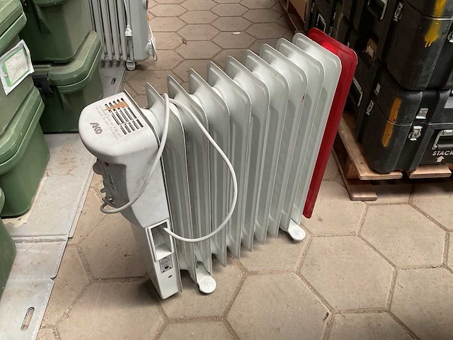 Ako glen dimplex r 9 11 tsiii electrische radiator - afbeelding 1 van  4