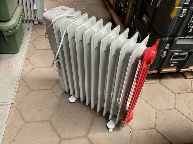 Ako glen dimplex r 9 11 tsiii electrische radiator - afbeelding 2 van  4