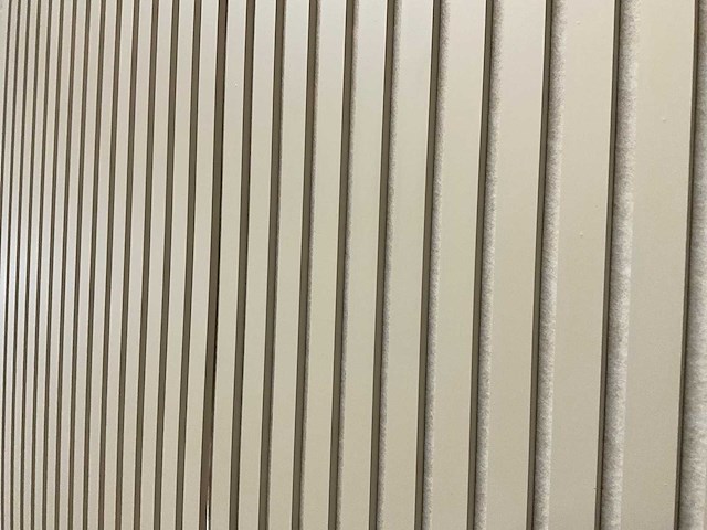 Akoestisch wandpaneel 2600x600x18 mm beige (8x) - afbeelding 3 van  6