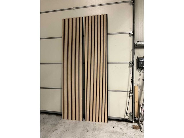Akoestisch wandpaneel licht eiken 2600x60mm (20x) - afbeelding 7 van  7
