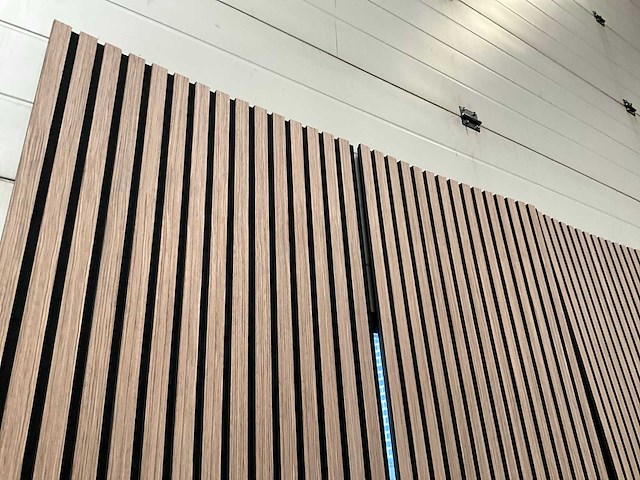 Akoestisch wandpaneel licht walnoot 2600x600mm (12x) - afbeelding 5 van  10
