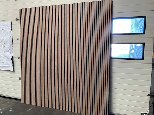 Akoestisch wandpaneel licht walnoot 2600x600mm (12x) - afbeelding 3 van  10