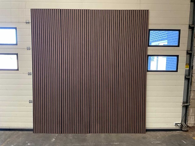 Akoestisch wandpaneel walnoot 2600x600mm (12x) - afbeelding 1 van  8