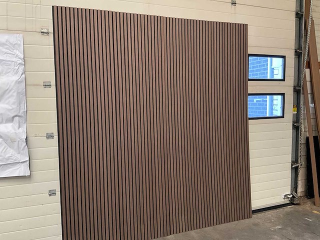Akoestisch wandpaneel walnoot 2600x600mm (8x) - afbeelding 3 van  8