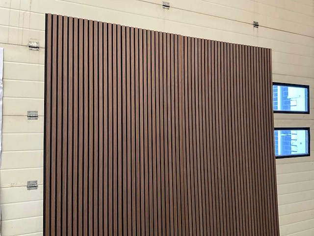 Akoestisch wandpaneel walnoot 2600x600mm (8x) - afbeelding 6 van  8