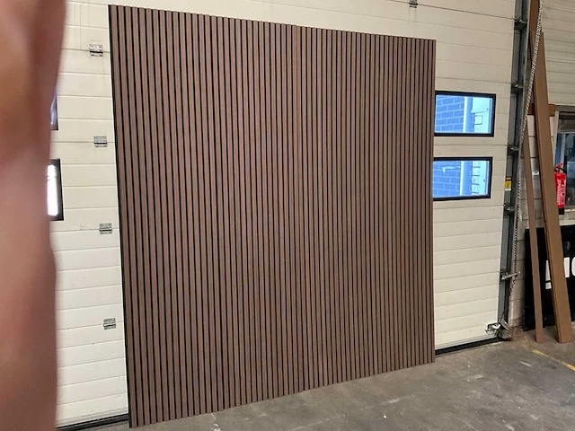 Akoestisch wandpaneel walnoot 2600x600mm (8x) - afbeelding 2 van  8