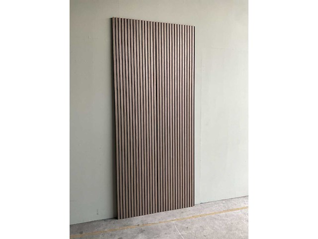 Akoestisch wandpaneel walnoot 2800x600x21mm (20x) - afbeelding 5 van  6