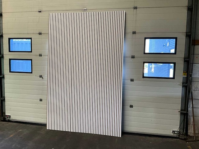 Akoestisch wandpaneel wit/beige 2800x600x21mm (8x) - afbeelding 1 van  6