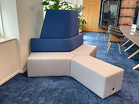 Akoestische en organische sofa - afbeelding 1 van  7