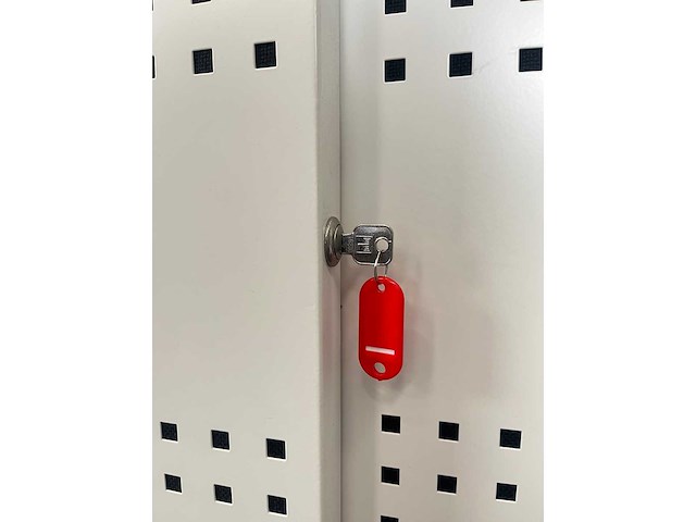 Akoestische schuifdeurkast - hangmapframes - afbeelding 10 van  12