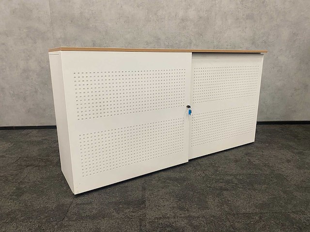 Akoestische schuifdeurkast wit - met sleutel - afbeelding 9 van  10