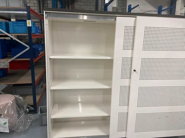 Akoestische schuifdeurkast - afbeelding 4 van  5