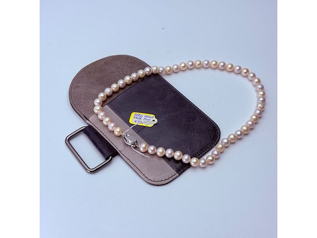 Akoya parel collier (8mm) - met zilveren sluiting - afbeelding 4 van  6