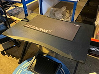 Akracing gaming bureau opstelling - afbeelding 9 van  12