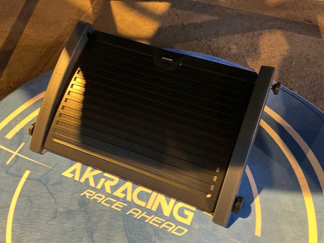 Akracing gaming bureau opstelling - afbeelding 12 van  12