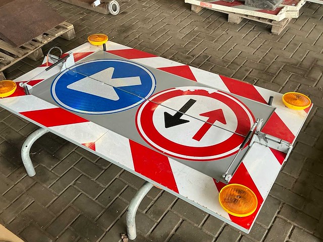 Aktiebord - afbeelding 1 van  3