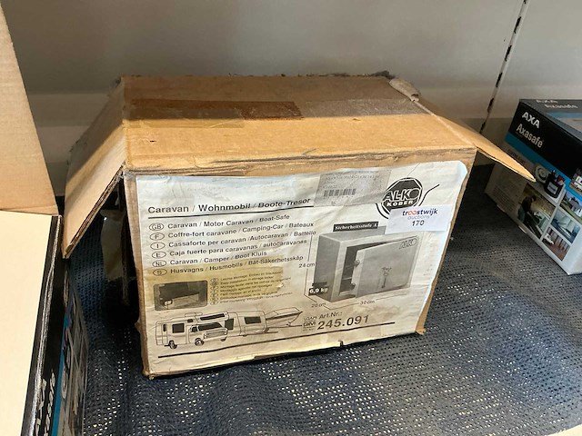 Al-ko reiskluis kampeertoebehore - afbeelding 1 van  2