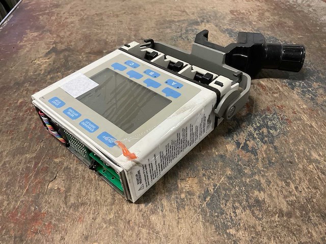 Alaris 2860 series multi channel infusion pump (3x) - afbeelding 4 van  5