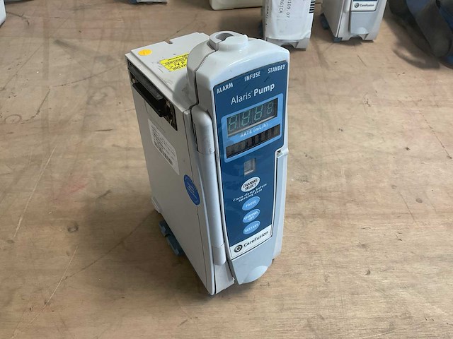 Alaris 8100 pump - afbeelding 1 van  5