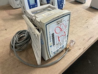 Alaris pc 8015 series infusion controller - afbeelding 1 van  5