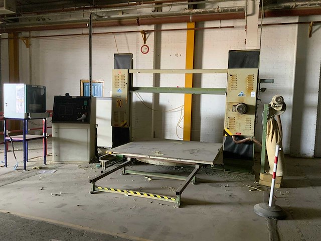 Albrecht bäumer kg draadcontourmachine - afbeelding 1 van  5