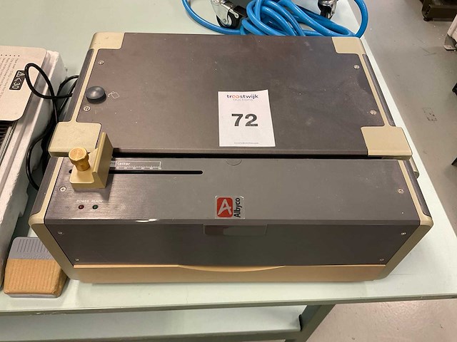 Albyco nb989 ponsmachine - afbeelding 4 van  5
