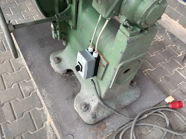 Aldinger tafelcirkelzaagmachine - afbeelding 7 van  18