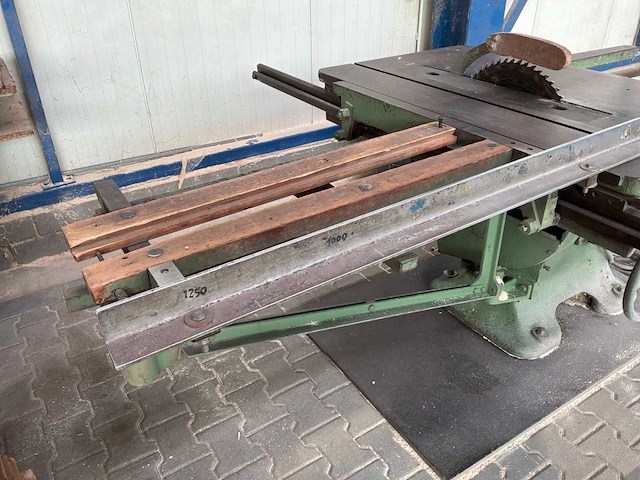 Aldinger tafelcirkelzaagmachine - afbeelding 9 van  18