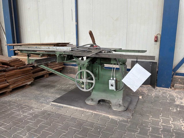 Aldinger tafelcirkelzaagmachine - afbeelding 12 van  18