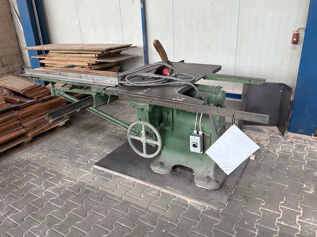 Aldinger tafelcirkelzaagmachine - afbeelding 15 van  18