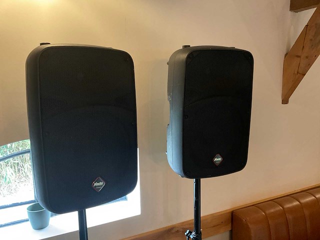 Alecto pas-212a luidspreker op statief (2x) - afbeelding 4 van  4