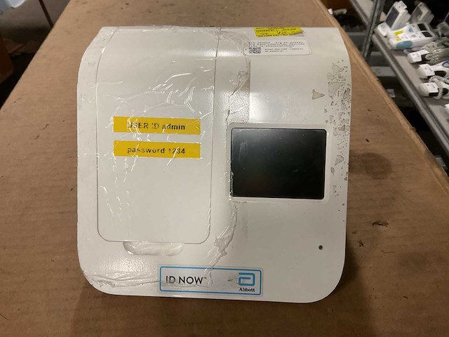 Alere id now analyzer - afbeelding 3 van  6