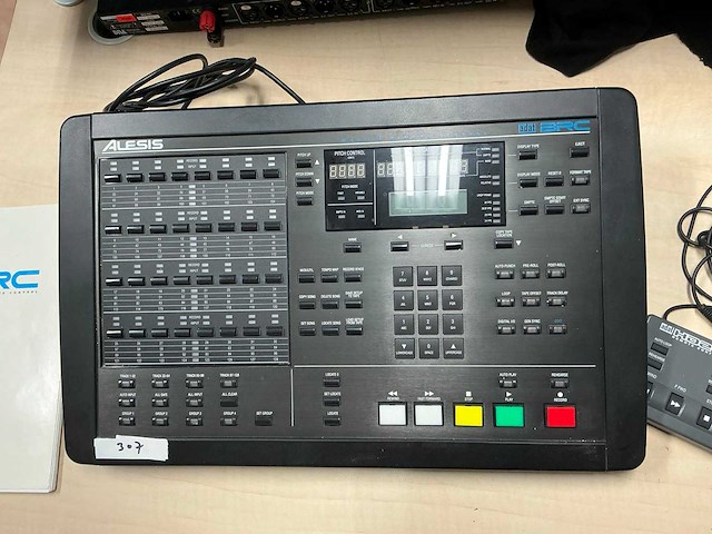 Alesis - recorder - afbeelding 2 van  5