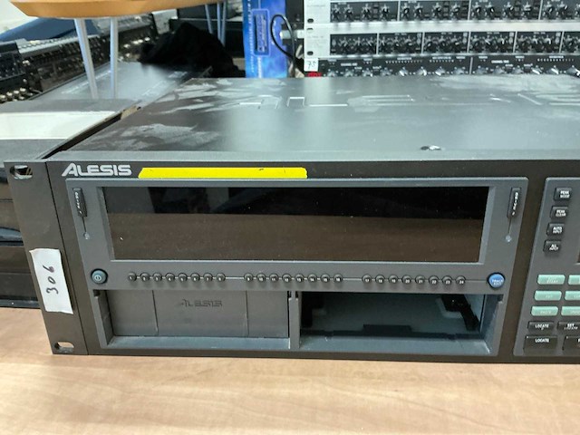 Alesis hd24 hd recorders - afbeelding 4 van  6