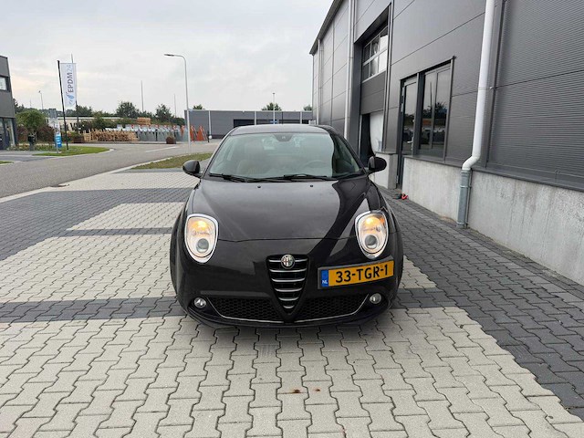 Alfa - romeo - mito 1.3 jtdm eco dist. - personenauto - 2012 - afbeelding 22 van  24
