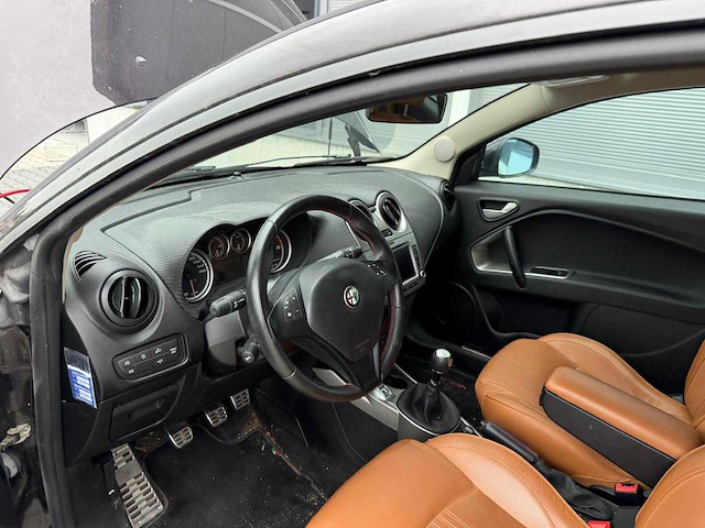 Alfa - romeo - mito 1.3 jtdm eco dist. - personenauto - 2012 - afbeelding 24 van  24