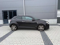 Alfa - romeo - mito 1.3 jtdm eco dist. - personenauto - 2012 - afbeelding 19 van  24
