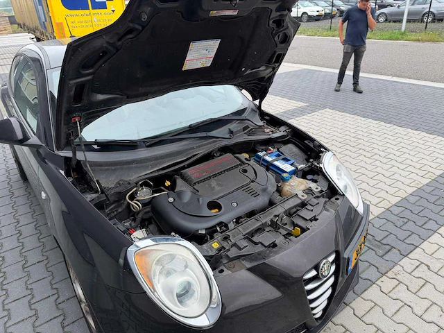 Alfa - romeo - mito 1.3 jtdm eco dist. - personenauto - 2012 - afbeelding 3 van  13