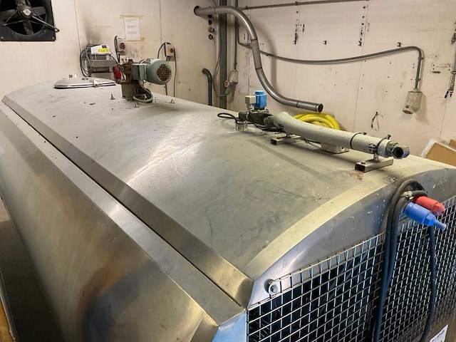 Alfa delaval c3000 rvs horizontale koeltank - afbeelding 8 van  10