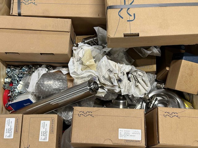 Alfa laval - partij reserveonderdelen - afbeelding 8 van  8