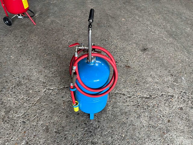 Alfa lub pneumatische vetspuit - afbeelding 1 van  5