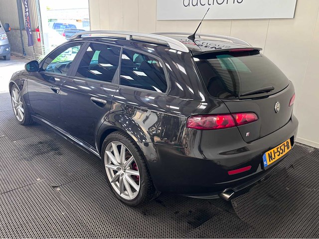 Alfa romeo - 159 - sportwagon - 1.9 jtd ti - car - 2008 - afbeelding 17 van  24