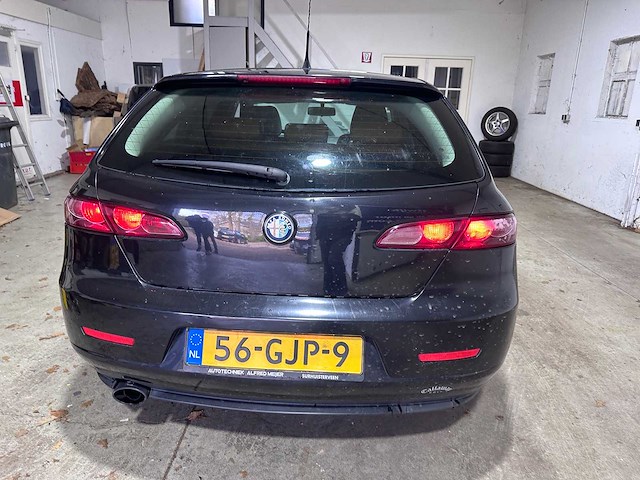 Alfa romeo - 159 sportwagon - 1.9 jtd q-tr. prog. - 56-gjp-9- 2009 - afbeelding 10 van  16