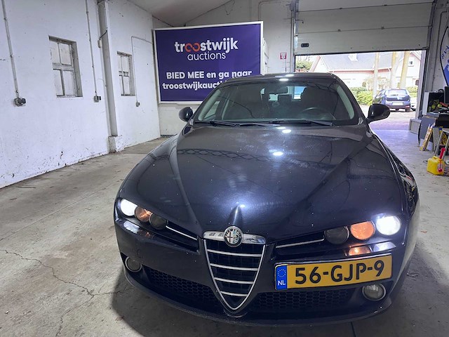 Alfa romeo - 159 sportwagon - 1.9 jtd q-tr. prog. - 56-gjp-9- 2009 - afbeelding 13 van  16