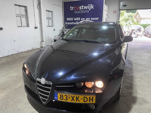 Alfa romeo - 159 sportwagon - 1.9 jts distinctive - 83-xk-dh- 2007 - afbeelding 9 van  11