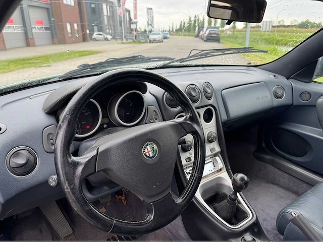 Alfa romeo - 1998 - spider v6 - 3.0-12v v6 - personenauto - afbeelding 5 van  24