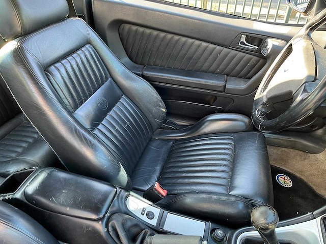 Alfa romeo - 2000 - gtv - 2.0-16v t.spark l - personenauto - afbeelding 1 van  10