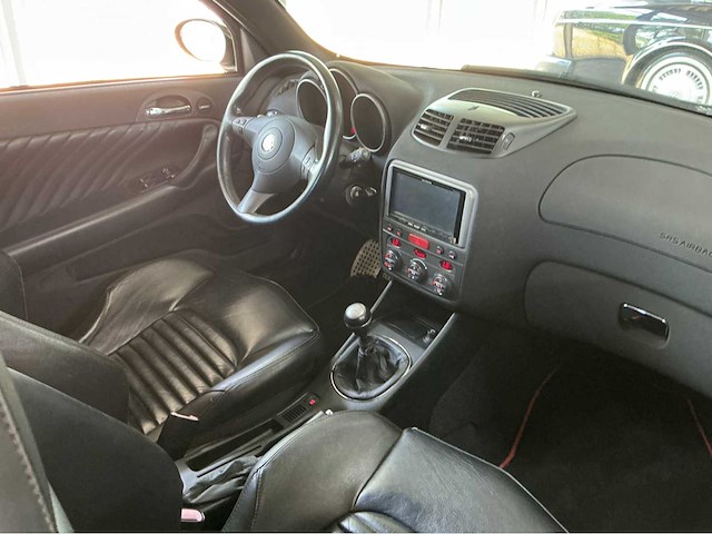Alfa romeo - 2006 - 147 - gta - personenauto - afbeelding 13 van  28