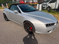 Alfa romeo - 2008 - spider - 3.2 jts q4 exclusive - personenauto - afbeelding 3 van  24