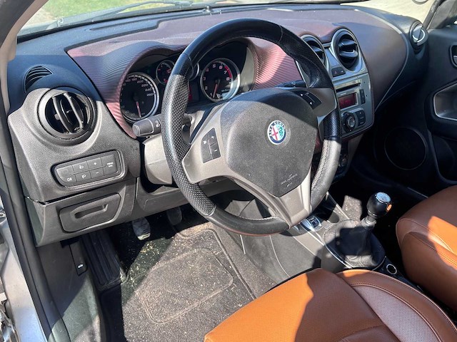 Alfa romeo - 2009 - mito - 1.4 progression - personenauto - afbeelding 28 van  29